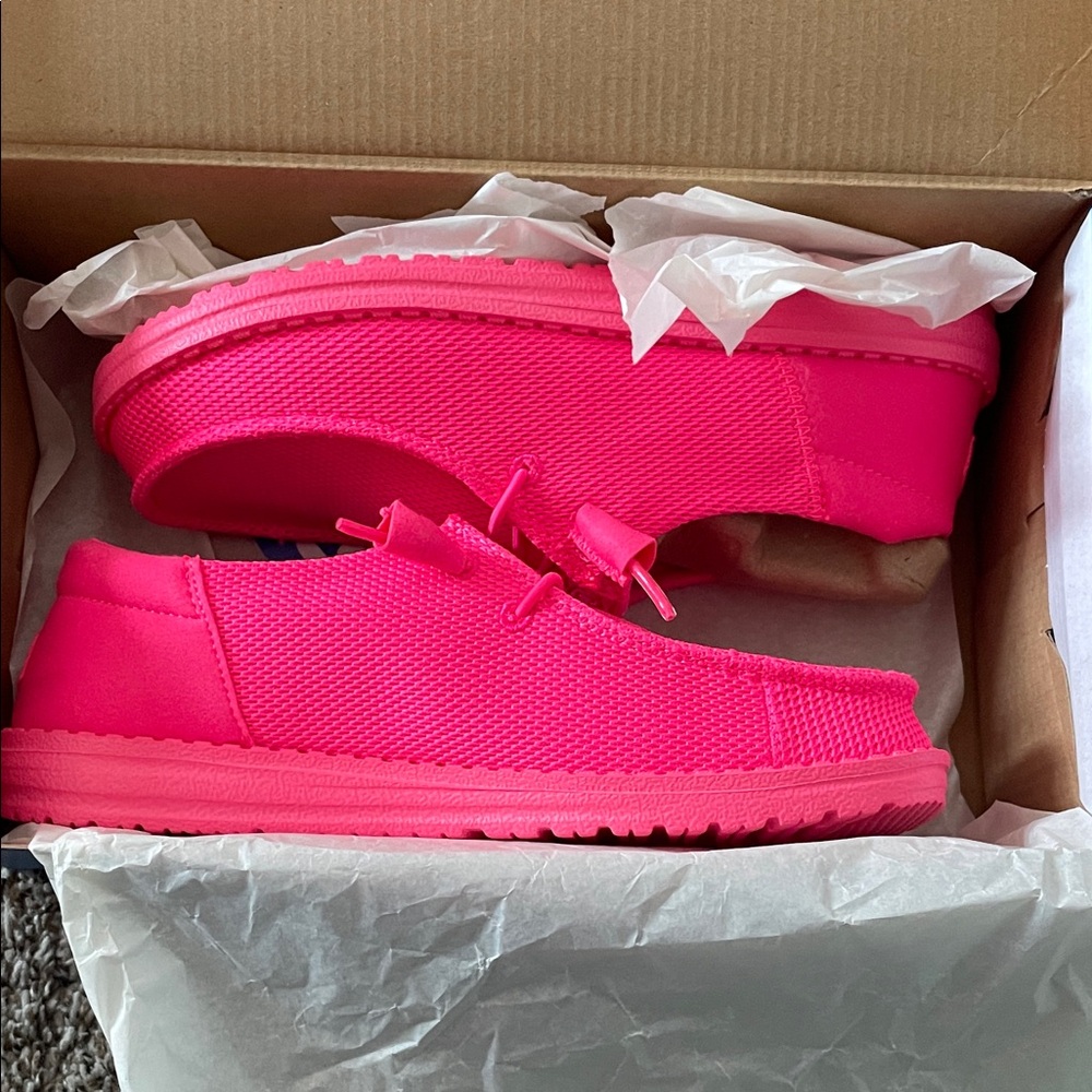 Hey Dude Women's Shoes in Vibrant Pink